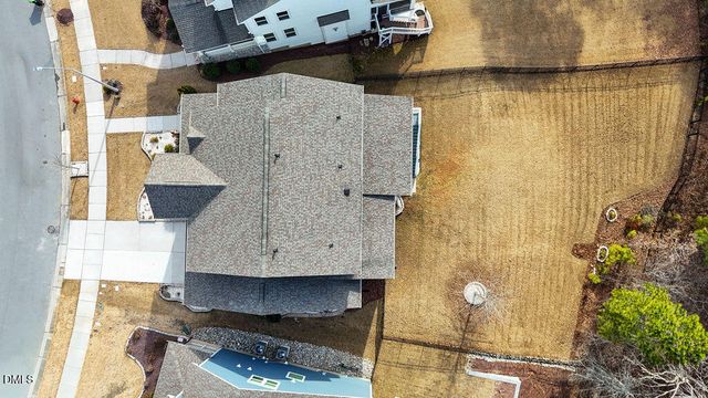 261 Scarlet Tanager Circle, Holly Springs, NC 27540