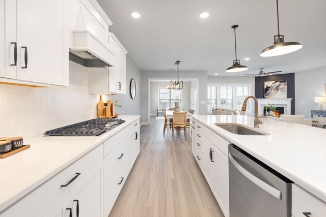 841 Chalkstone Ln, Mount Juliet, TN 37122