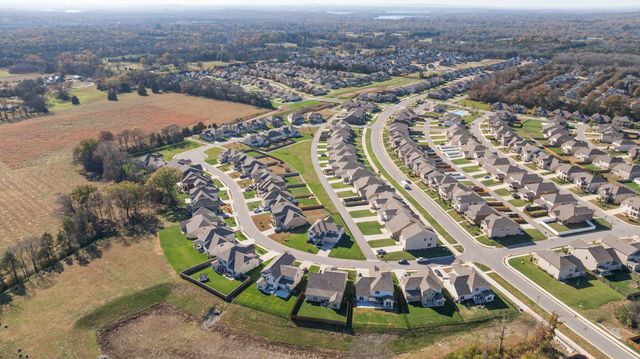 841 Chalkstone Ln, Mount Juliet, TN 37122