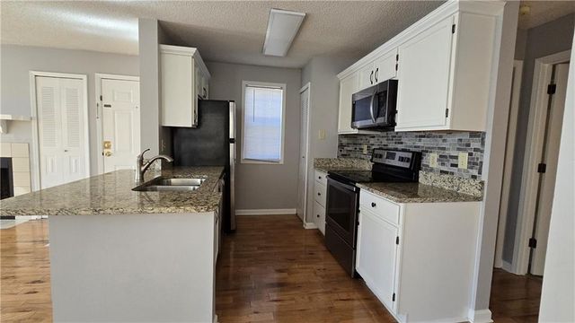 1313 Red Deer Way 253, Alpharetta, GA 30022