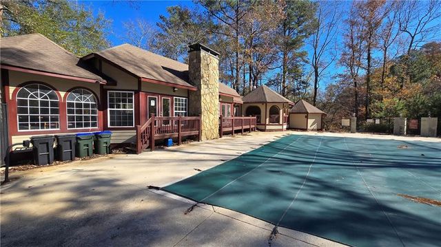 1313 Red Deer Way 253, Alpharetta, GA 30022