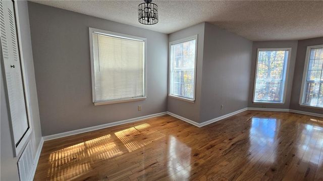 1313 Red Deer Way 253, Alpharetta, GA 30022