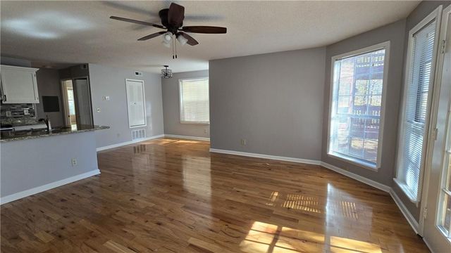 1313 Red Deer Way 253, Alpharetta, GA 30022