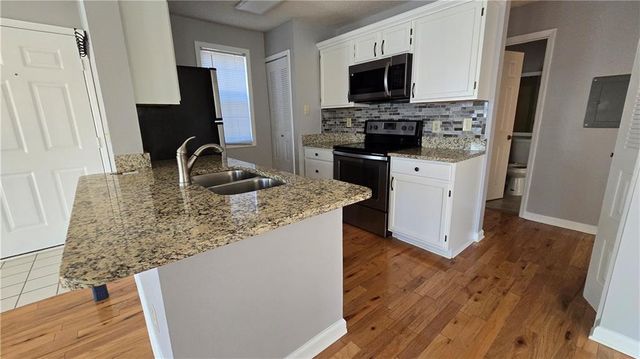1313 Red Deer Way 253, Alpharetta, GA 30022
