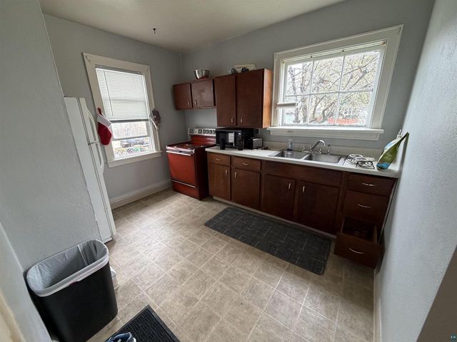 1303 Baxter Ave, Superior, WI 54880
