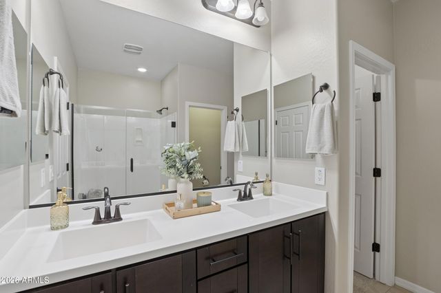 10310 E TEXAS Avenue, Mesa, AZ 85212