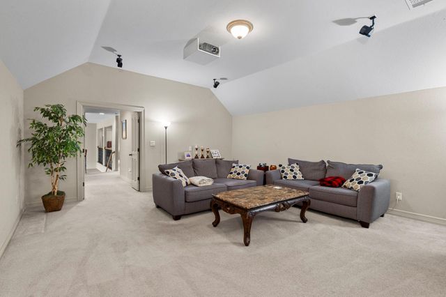 239 Whitney RUN, Buda, TX 78610