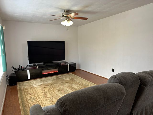 1685 Bandy Mill RD, Hardy, VA 24101