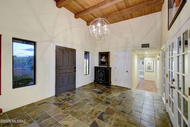 1521 E Placita Abeja, Tucson, AZ 85718