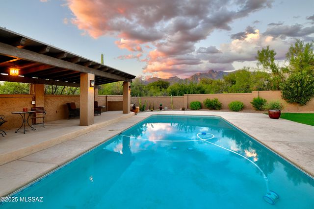 1521 E Placita Abeja, Tucson, AZ 85718