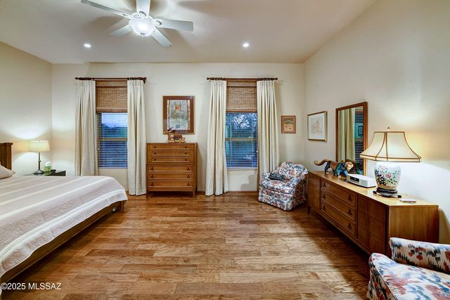 1521 E Placita Abeja, Tucson, AZ 85718