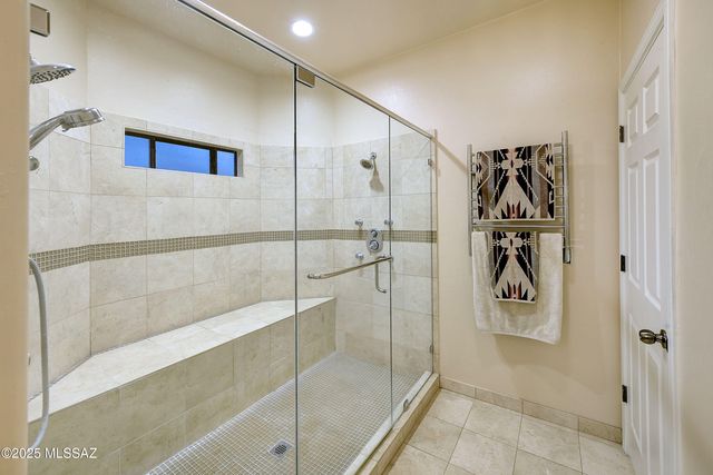 1521 E Placita Abeja, Tucson, AZ 85718