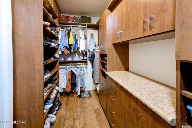 1521 E Placita Abeja, Tucson, AZ 85718