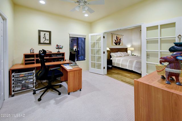 1521 E Placita Abeja, Tucson, AZ 85718