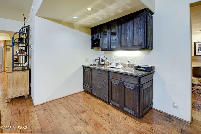 1521 E Placita Abeja, Tucson, AZ 85718