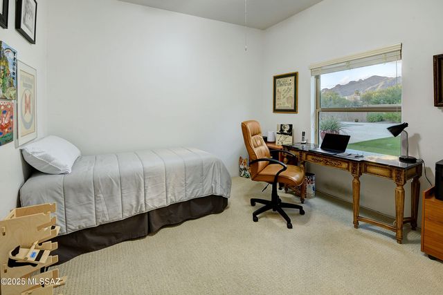 1521 E Placita Abeja, Tucson, AZ 85718