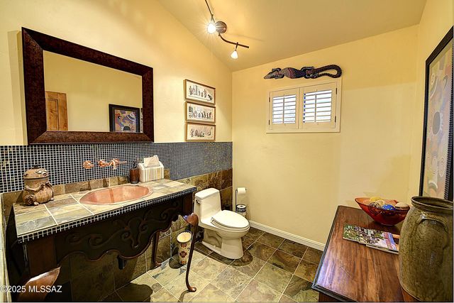 1521 E Placita Abeja, Tucson, AZ 85718