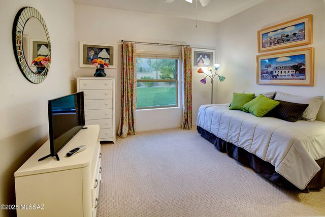 1521 E Placita Abeja, Tucson, AZ 85718