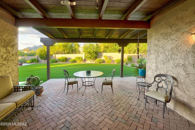 1521 E Placita Abeja, Tucson, AZ 85718