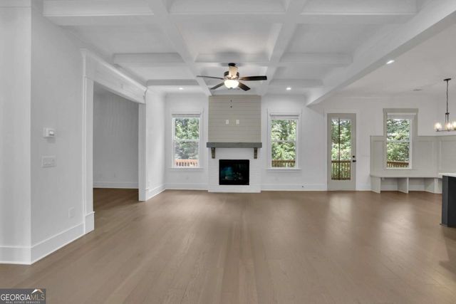 6181 Shoreland Circle, Buford, GA 30518
