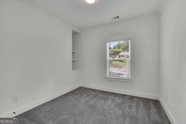 6181 Shoreland Circle, Buford, GA 30518