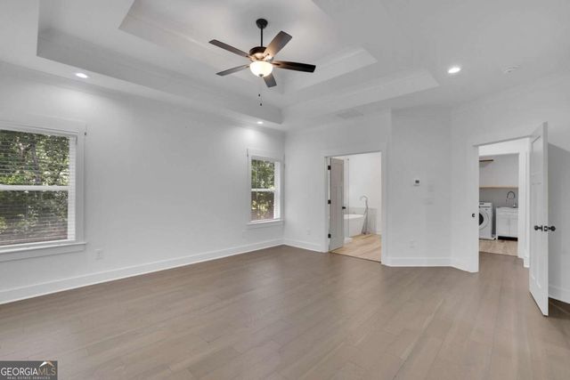 6181 Shoreland Circle, Buford, GA 30518