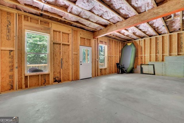 6181 Shoreland Circle, Buford, GA 30518