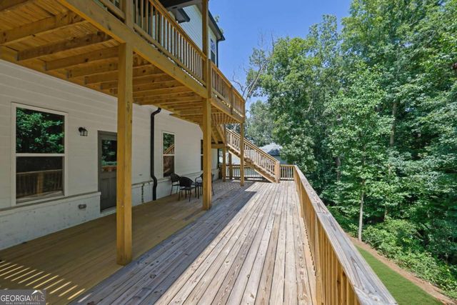 6181 Shoreland Circle, Buford, GA 30518