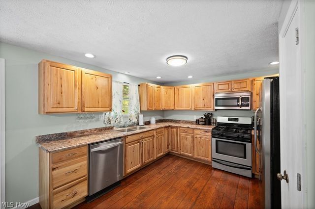 130 Wakefield Drive, Washington, WV 26181