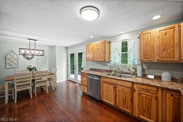 130 Wakefield Drive, Washington, WV 26181