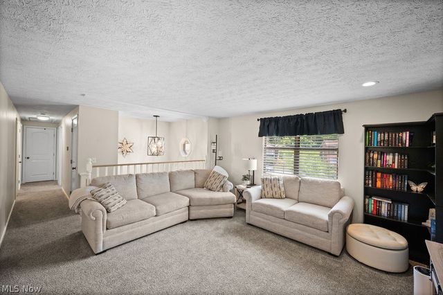 130 Wakefield Drive, Washington, WV 26181