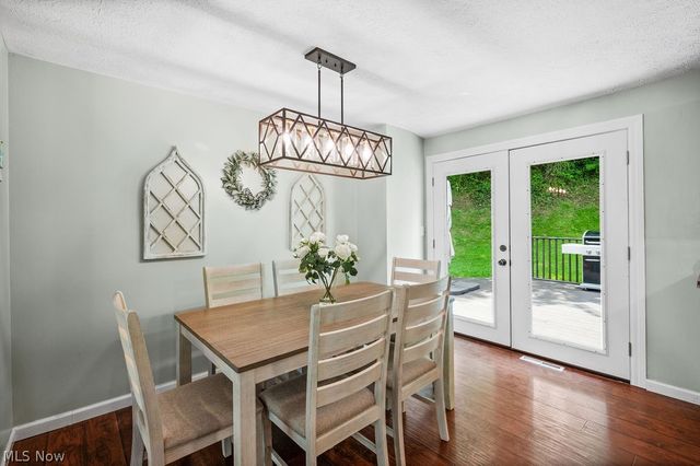 130 Wakefield Drive, Washington, WV 26181