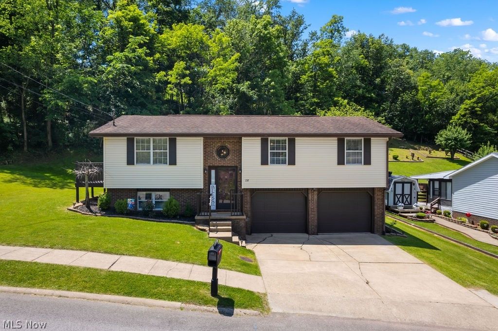 130 Wakefield Drive, Washington, WV 26181