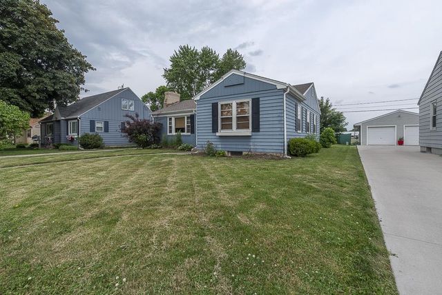 734 N Ringold Street, Janesville, WI 53545
