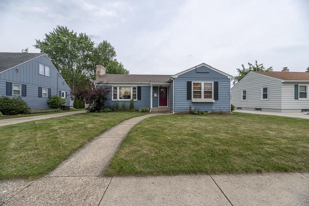 734 N Ringold Street, Janesville, WI 53545