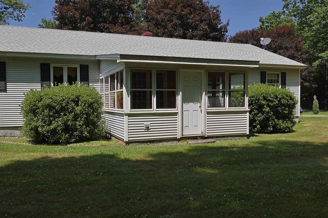 94 James Street, Hartford, VT 05001