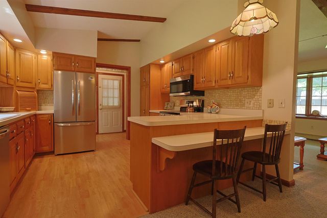 94 James Street, Hartford, VT 05001