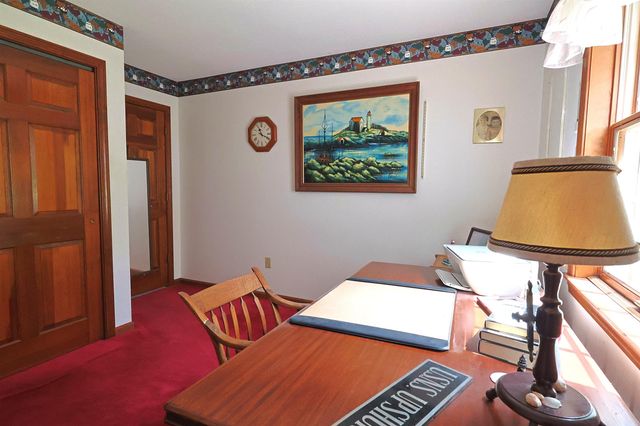 94 James Street, Hartford, VT 05001