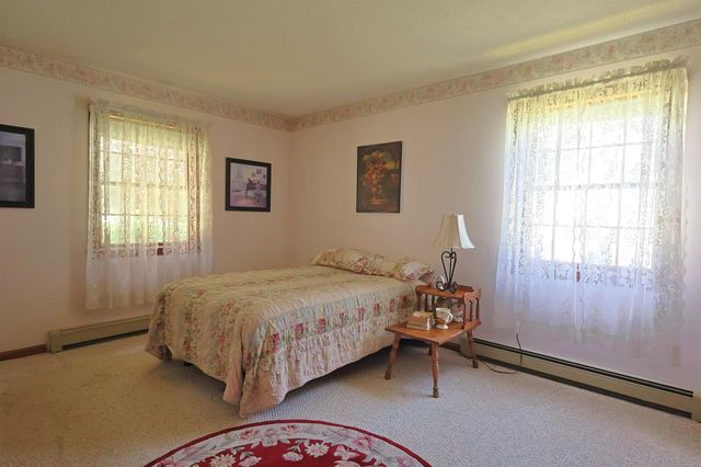 94 James Street, Hartford, VT 05001