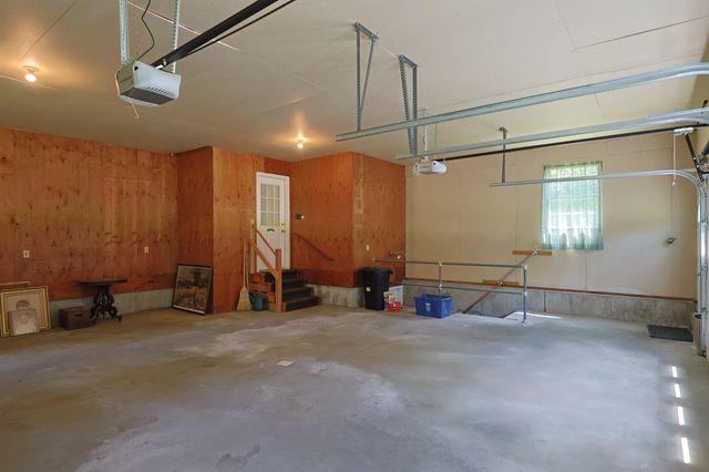 94 James Street, Hartford, VT 05001