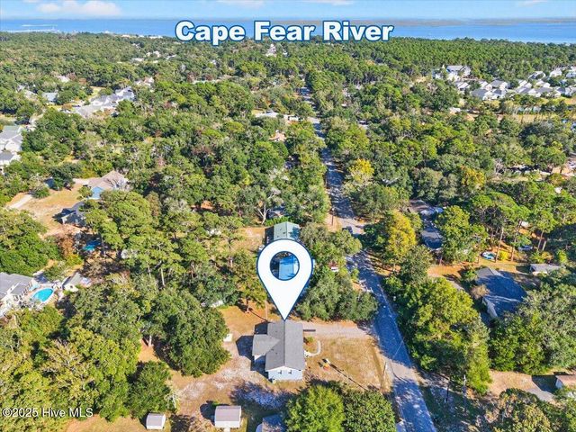 136 Park Avenue, Southport, NC 28461