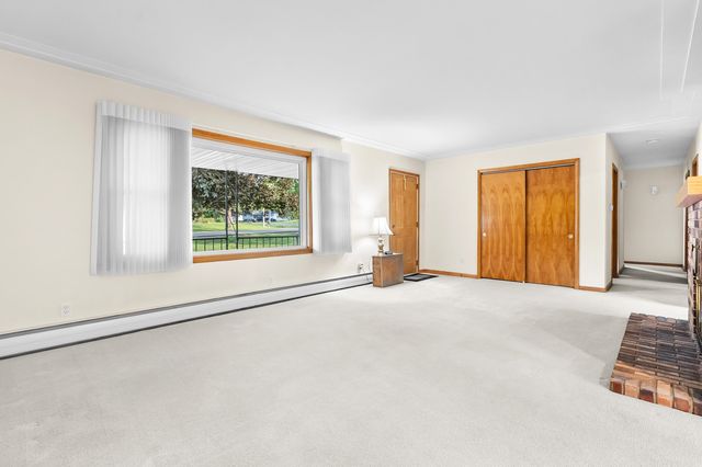 1077 Riverside Drive, Battle Creek City, MI 49015