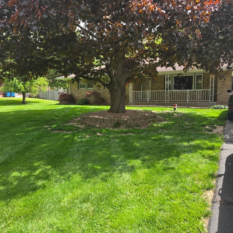 1077 Riverside Drive, Battle Creek City, MI 49015
