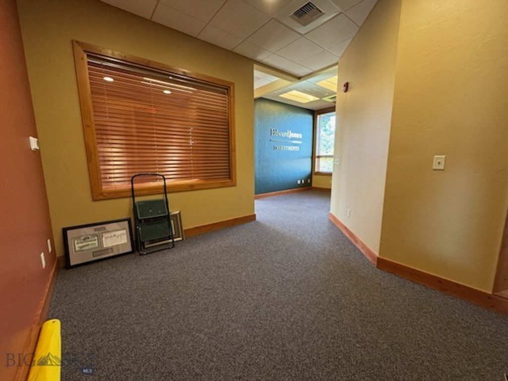1001 W Oak Street 203, Bozeman, MT 59715 photo 5