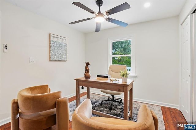 54 Haven Avenue, Bergenfield, NJ 07621