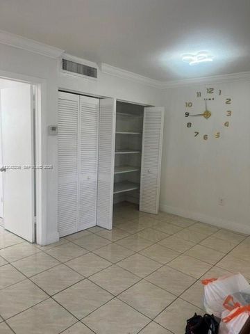 3903 SW 78th Ct 205, Miami, FL 33155