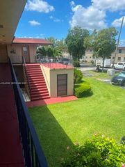 3903 SW 78th Ct 205, Miami, FL 33155