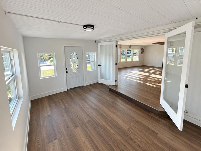 8572 Crown Drive, Boynton Beach, FL 33436