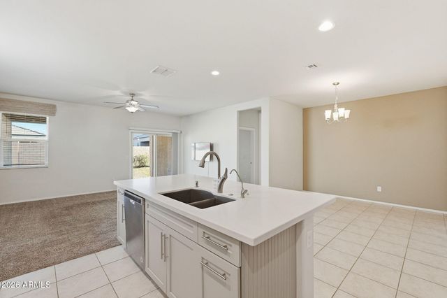 28279 N BERYL Lane, San Tan Valley, AZ 85143