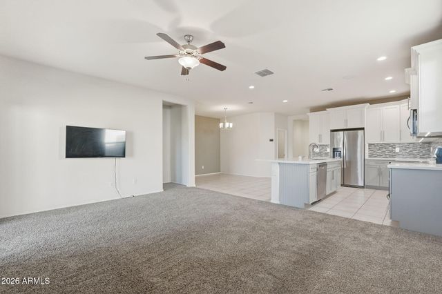 28279 N BERYL Lane, San Tan Valley, AZ 85143